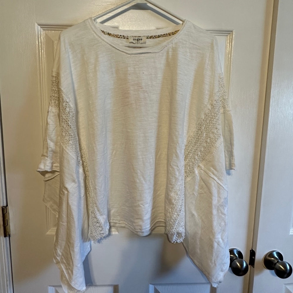 Umgee large white lace top